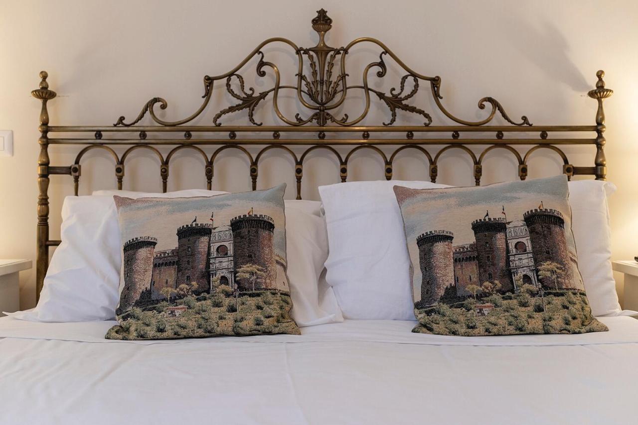 Domus Borbonica Bed & Breakfast Naples Luaran gambar