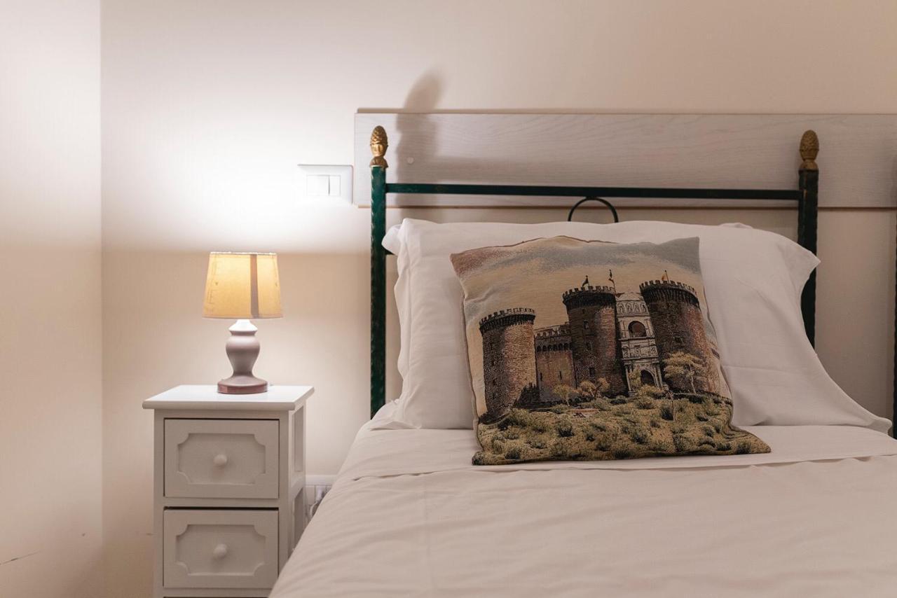 Domus Borbonica Bed & Breakfast Naples Luaran gambar