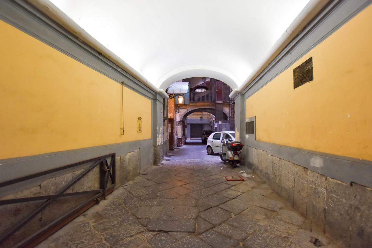 Domus Borbonica Bed & Breakfast Naples Luaran gambar