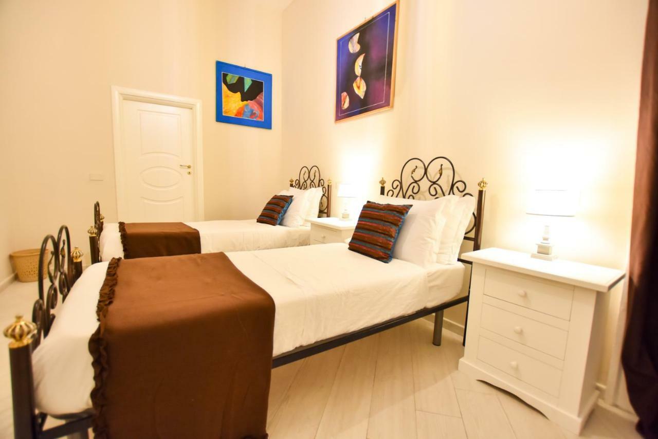 Domus Borbonica Bed & Breakfast Naples Luaran gambar