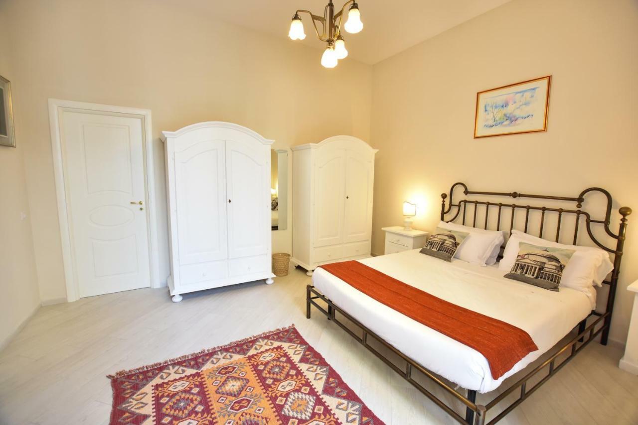 Domus Borbonica Bed & Breakfast Naples Luaran gambar