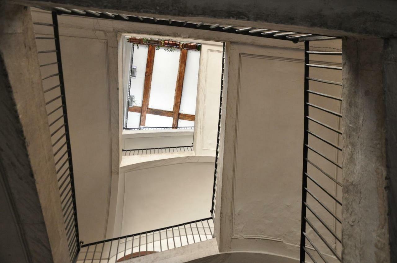 Domus Borbonica Bed & Breakfast Naples Luaran gambar
