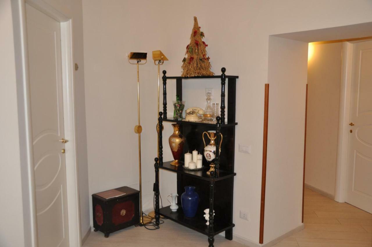 Domus Borbonica Bed & Breakfast Naples Luaran gambar