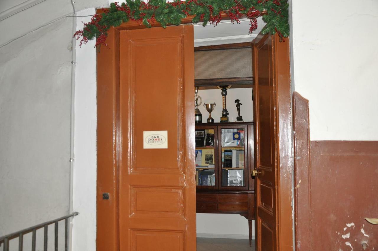 Domus Borbonica Bed & Breakfast Naples Luaran gambar